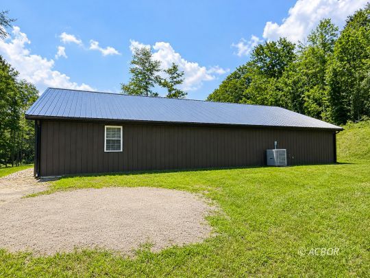 14543 Beaver Pike
