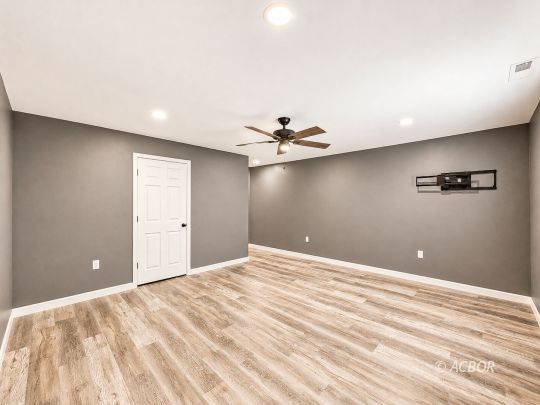 14543 Beaver Pike