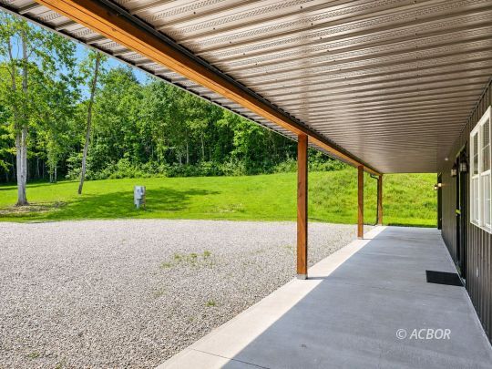 14543 Beaver Pike
