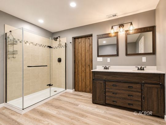 14543 Beaver Pike
