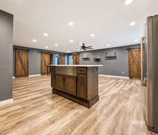 14543 Beaver Pike