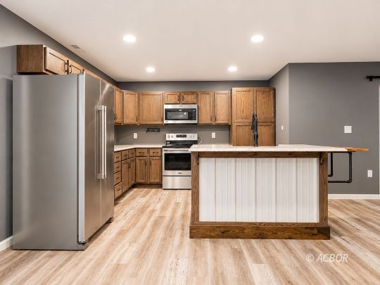 14543 Beaver Pike