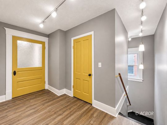 111 Court