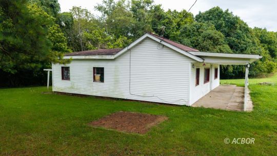 315 Johnson Ridge Rd.
