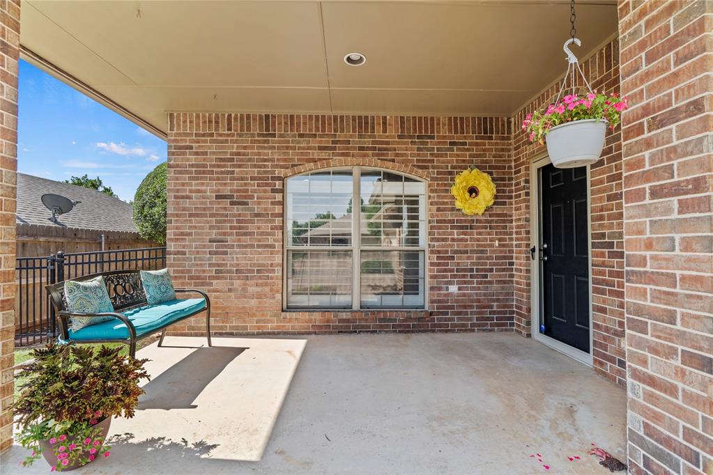 1840 NW 160th Place