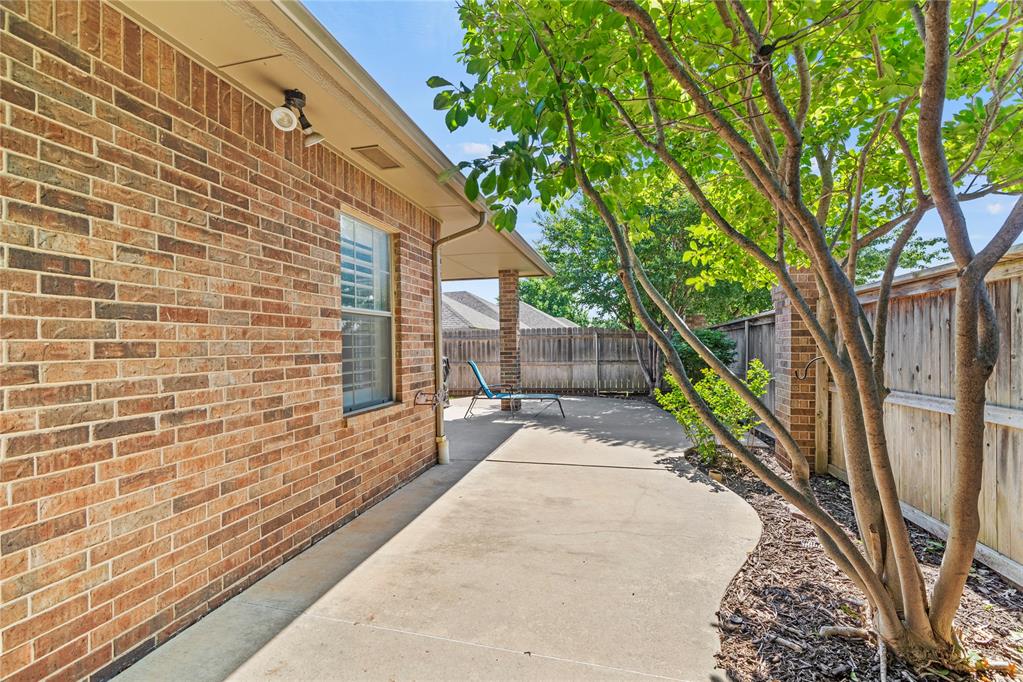 1840 NW 160th Place