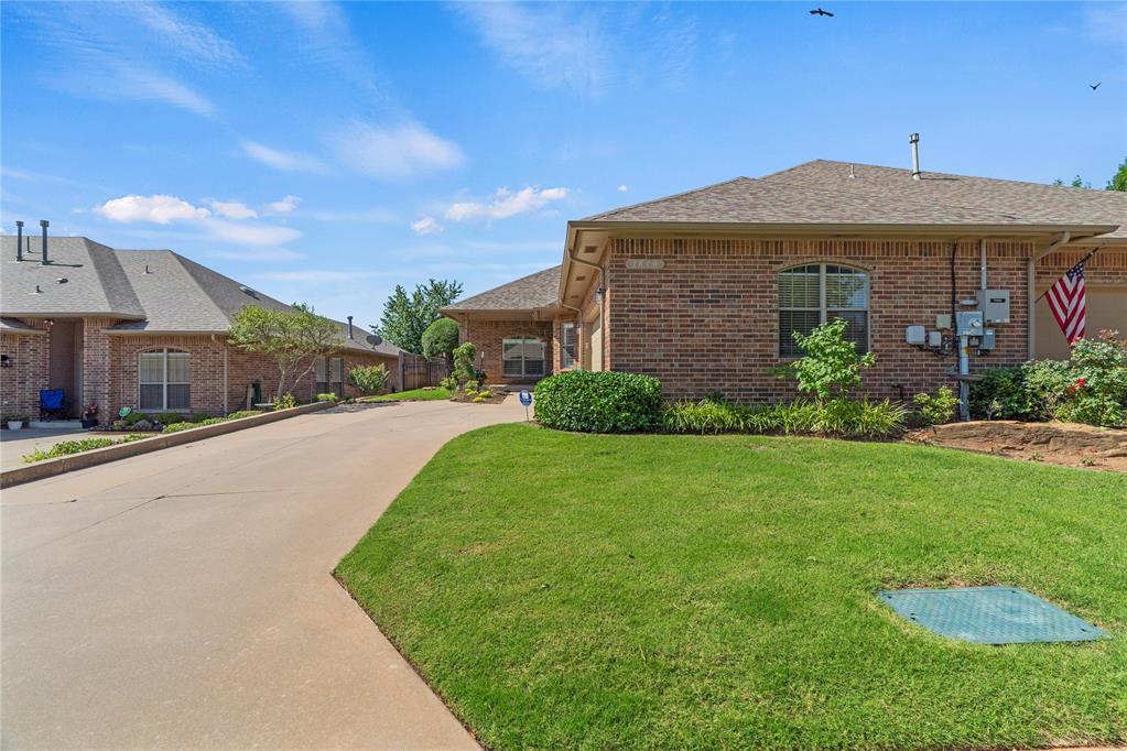 1840 NW 160th Place