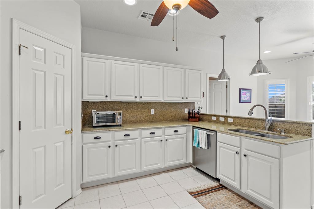 1840 NW 160th Place