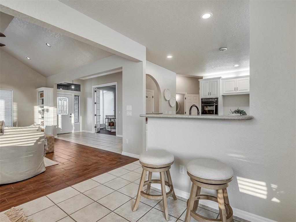 10605 Bishops Gate