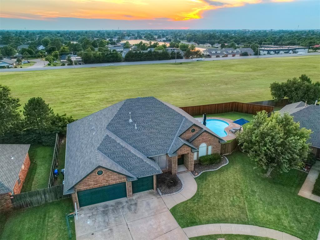 10605 Bishops Gate