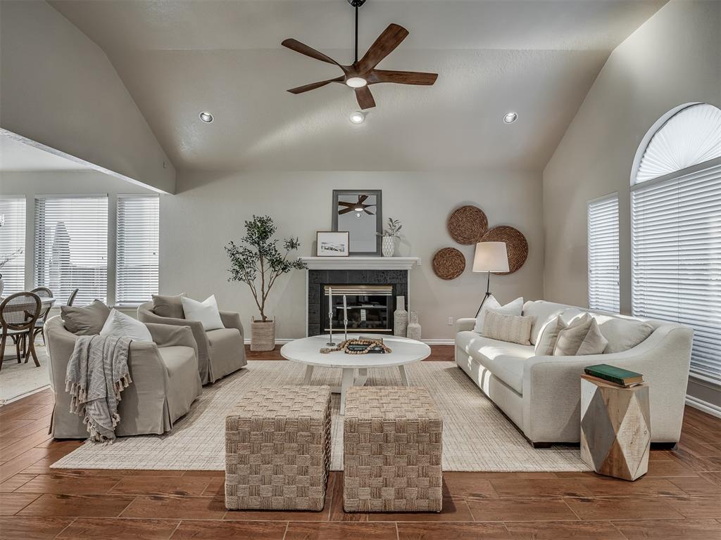 10605 Bishops Gate