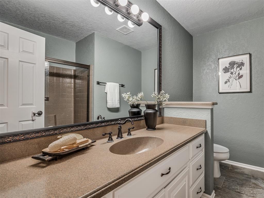 10605 Bishops Gate