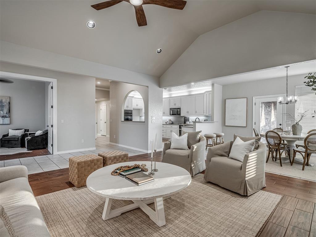10605 Bishops Gate