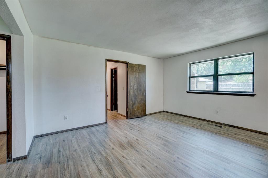 6417 Urschel Court