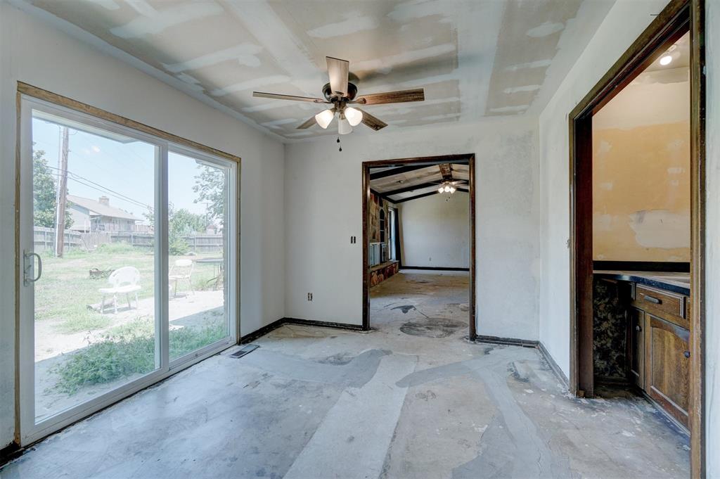 6417 Urschel Court