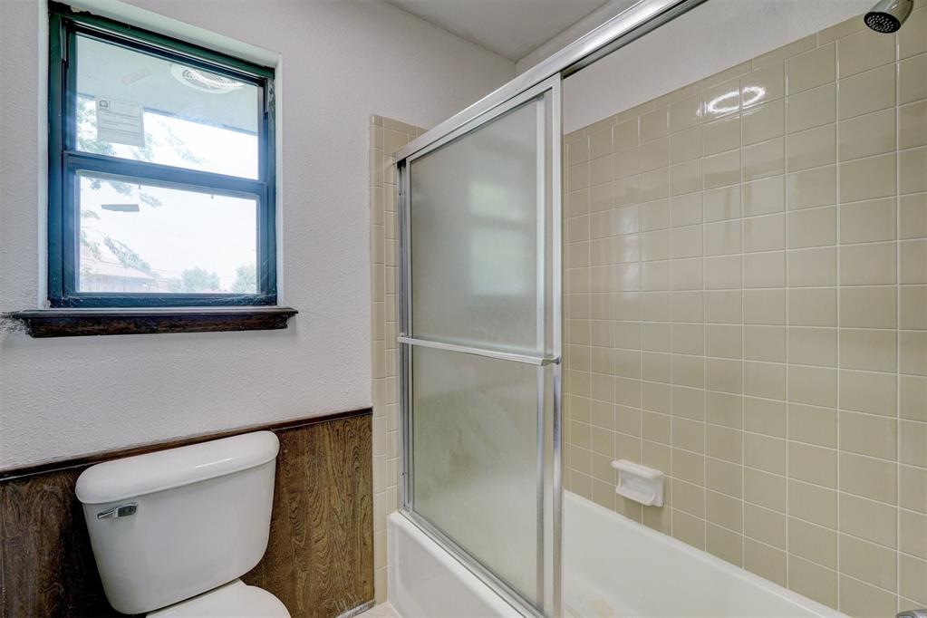 6417 Urschel Court