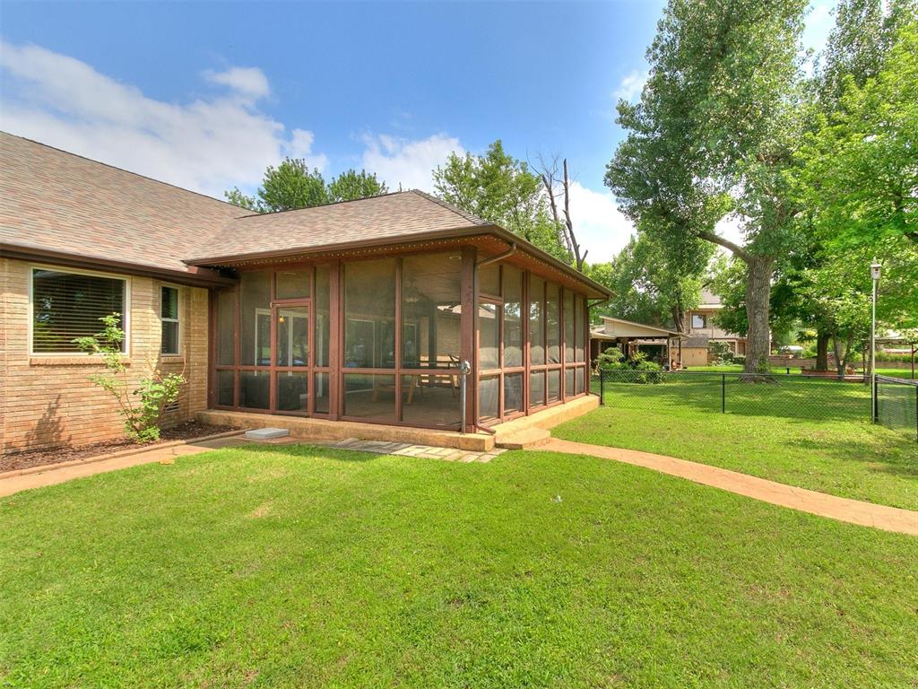 10213 Ski Drive