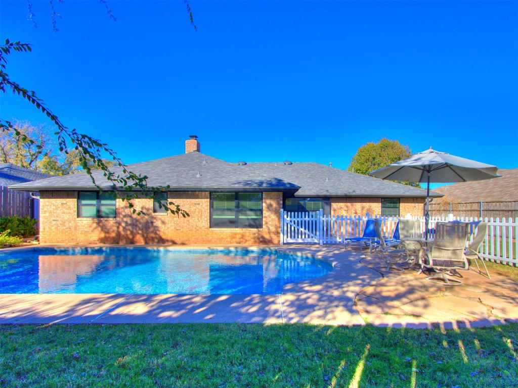 5412 NW 109th Street