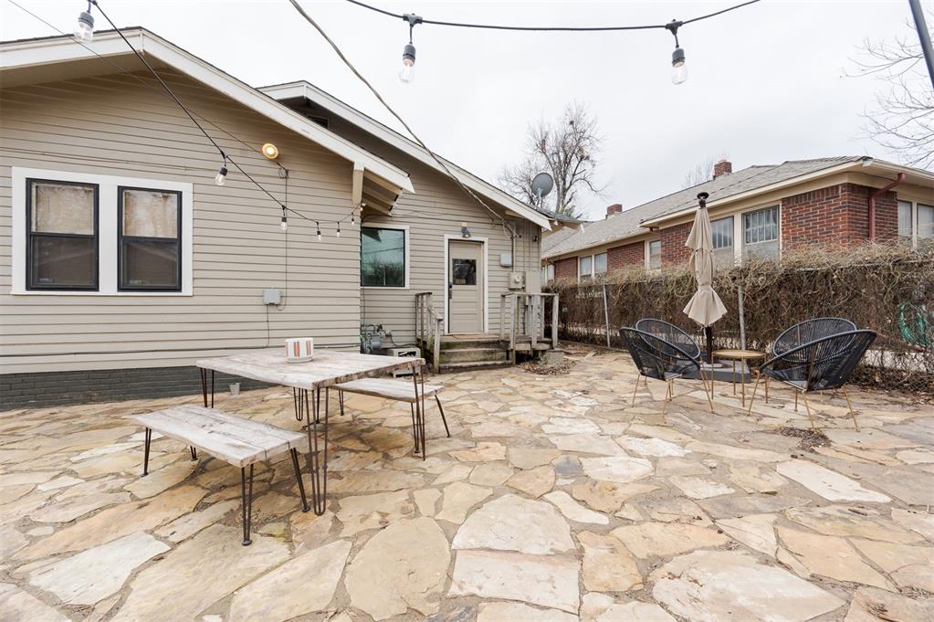 121 NW 18th Street
