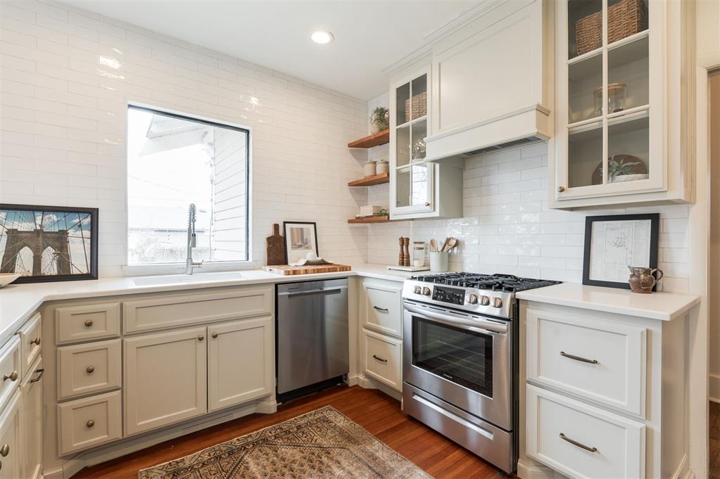 121 NW 18th Street