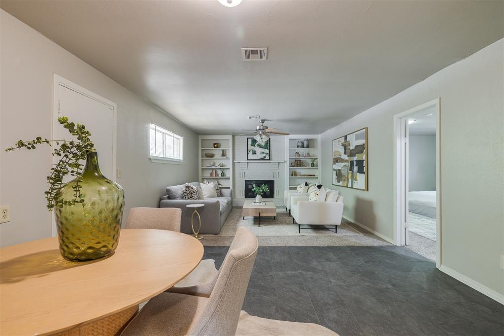 1913 Andover Court