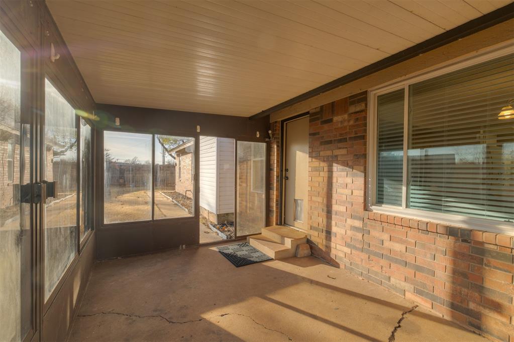 10100 Thompkins Circle