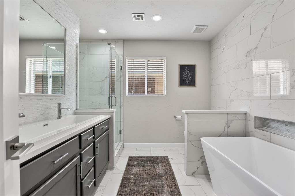 2512 NW 59th Street