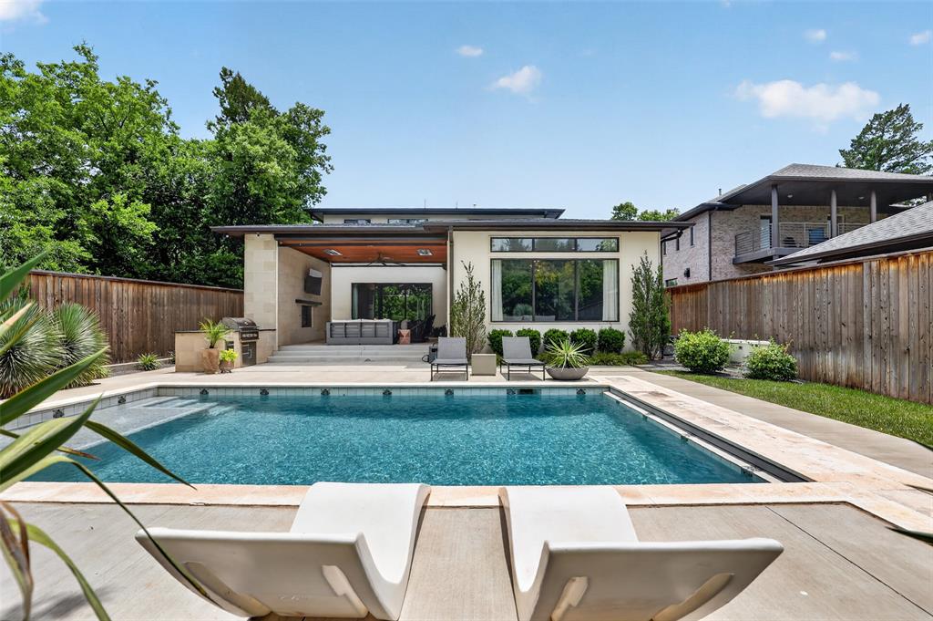 1139 NW 56th Street