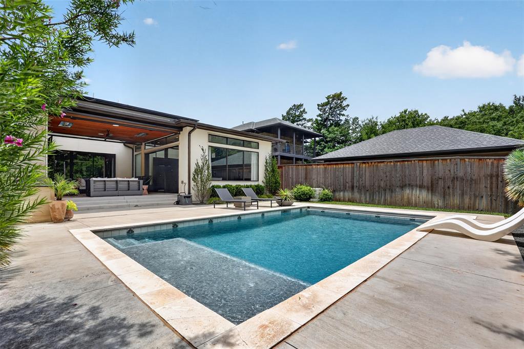 1139 NW 56th Street