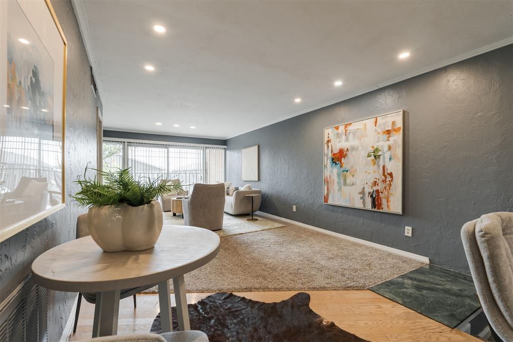 6000 N Brookline Avenue Unit: 62