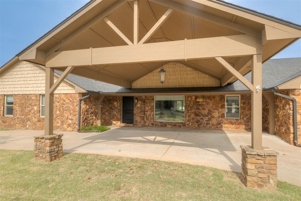 10405 Ski Drive