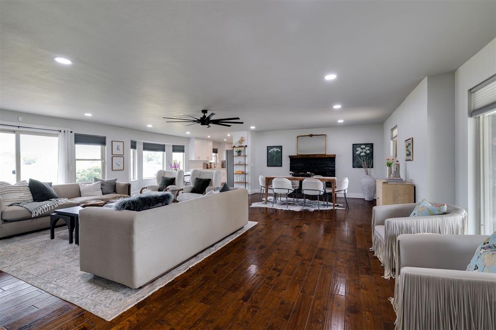 10405 Ski Drive