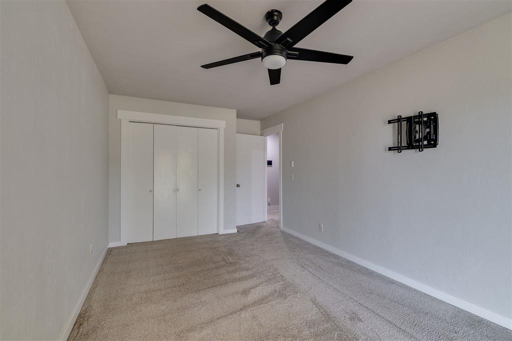 10405 Ski Drive
