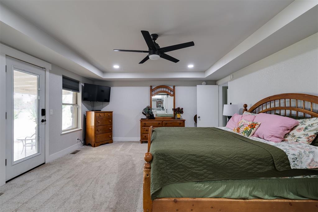 10405 Ski Drive