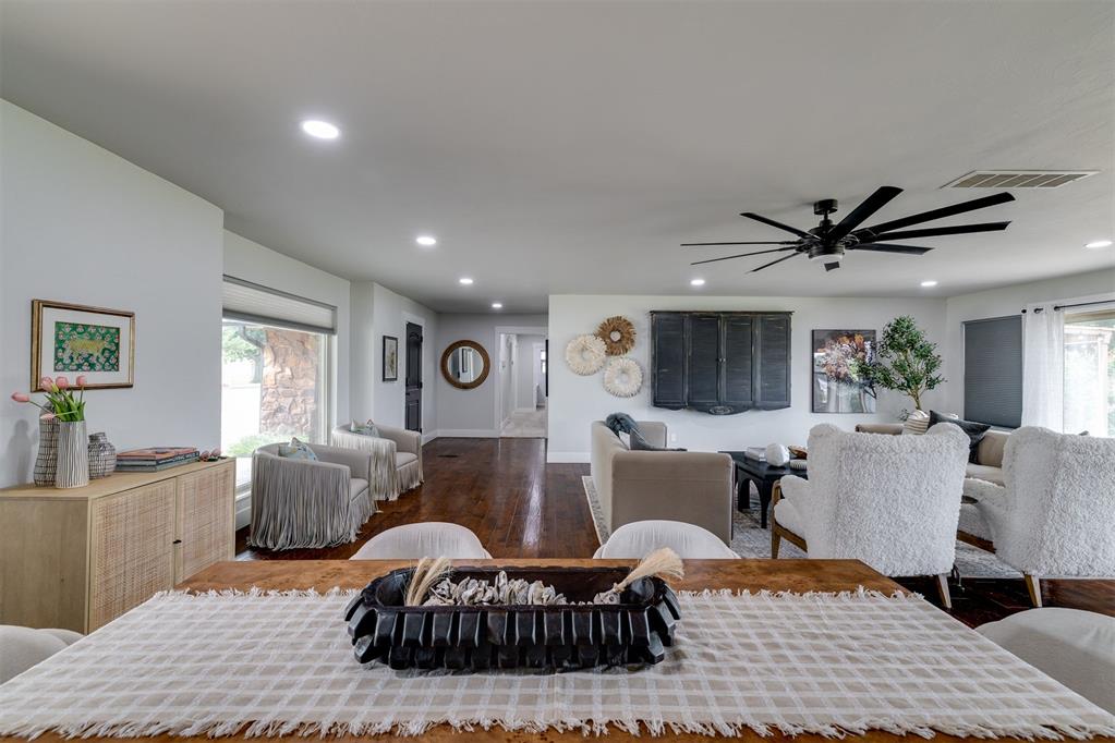10405 Ski Drive
