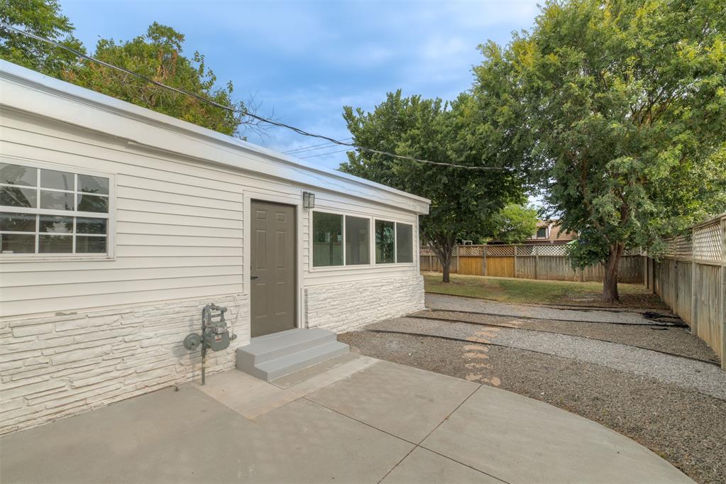 2805 NW 26th Street