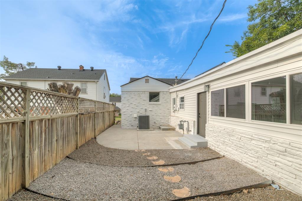 2805 NW 26th Street