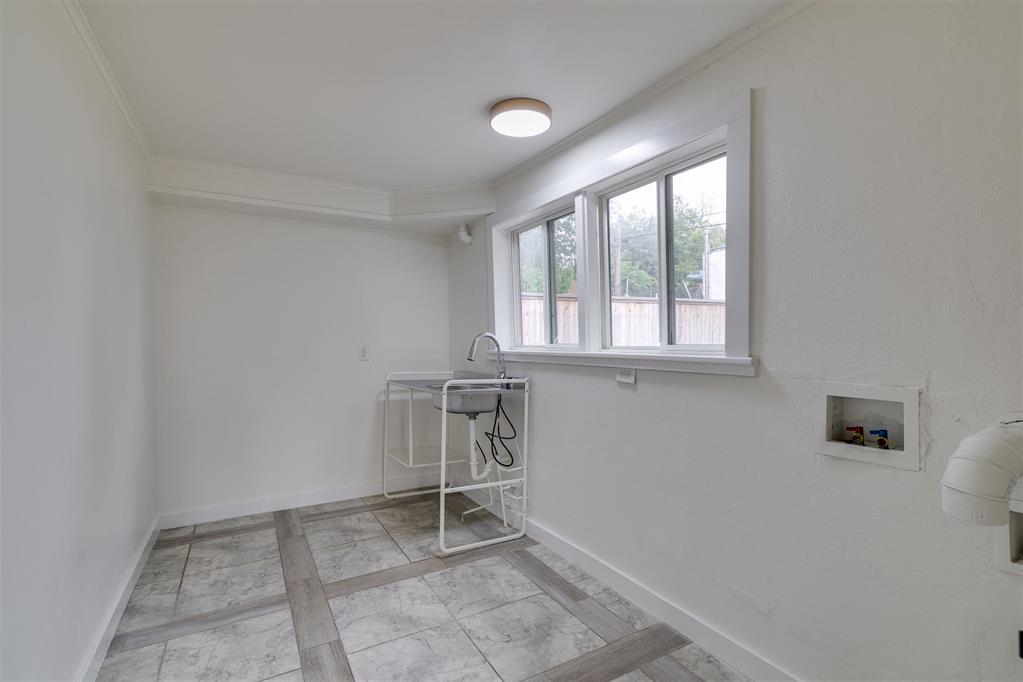 2805 NW 26th Street