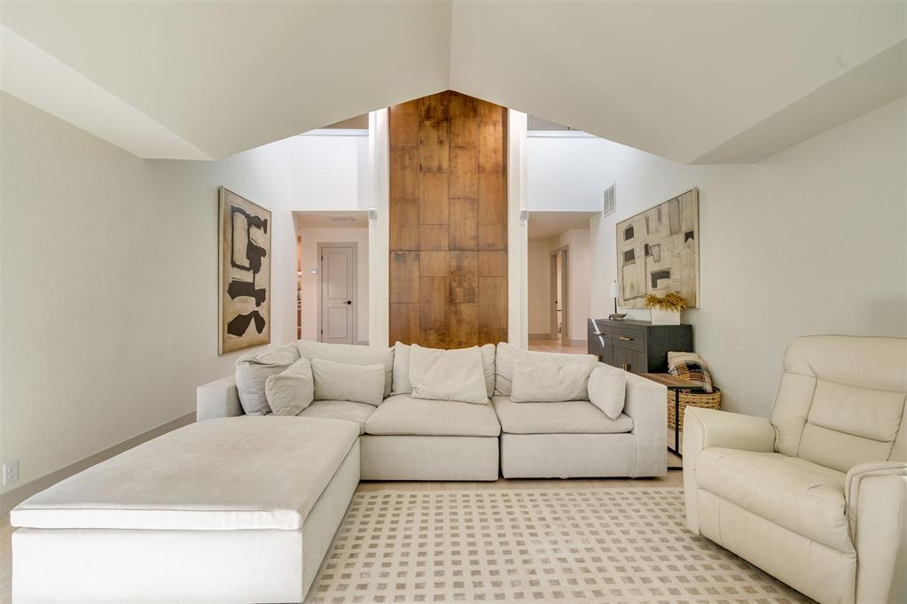 1608 Sandpiper Drive