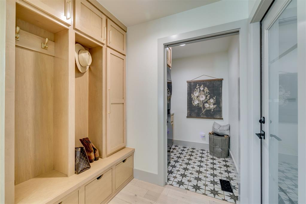 1608 Sandpiper Drive