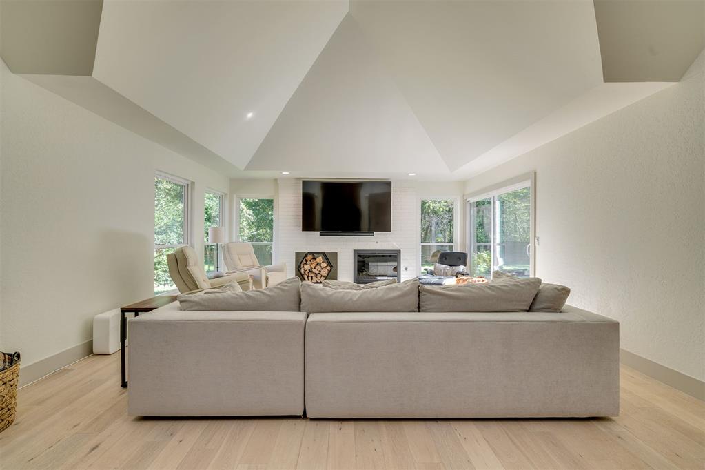 1608 Sandpiper Drive