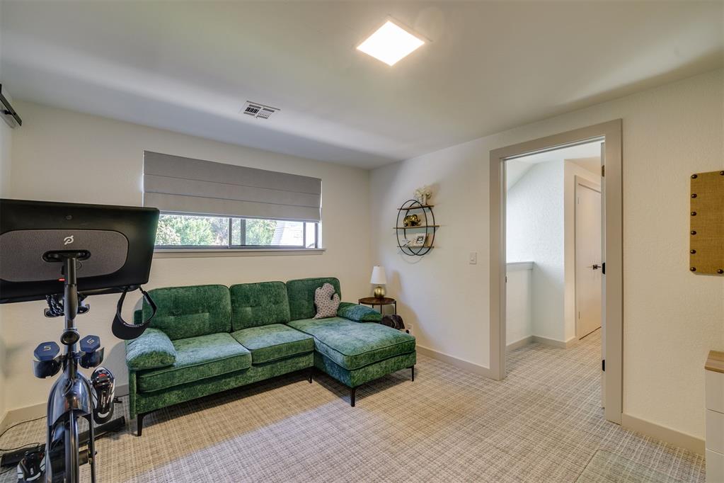 1608 Sandpiper Drive