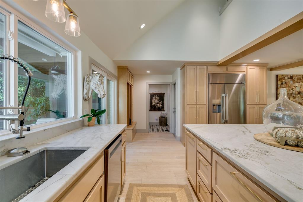 1608 Sandpiper Drive