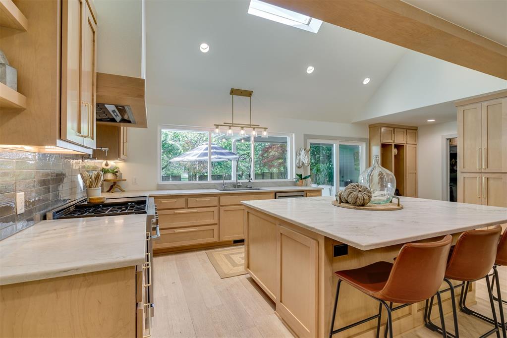 1608 Sandpiper Drive