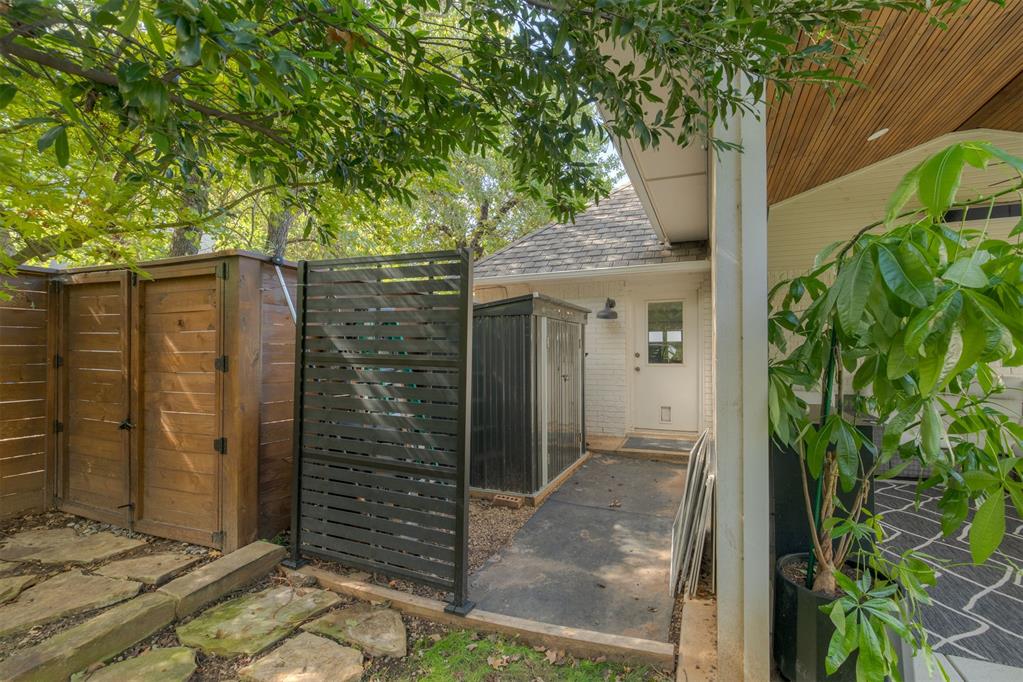 1608 Sandpiper Drive