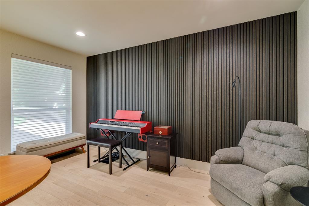 1608 Sandpiper Drive