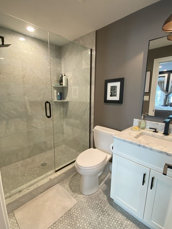 163 Leyden St # 2