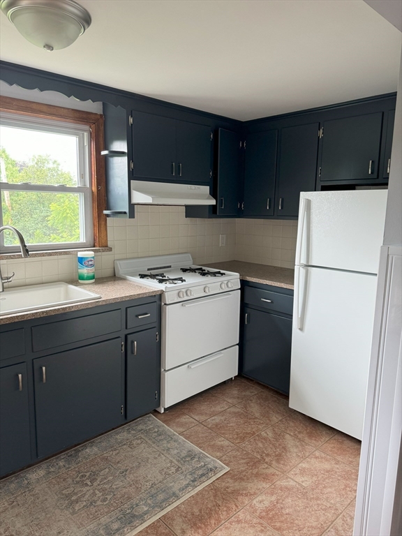 75 Prescott Street # 2