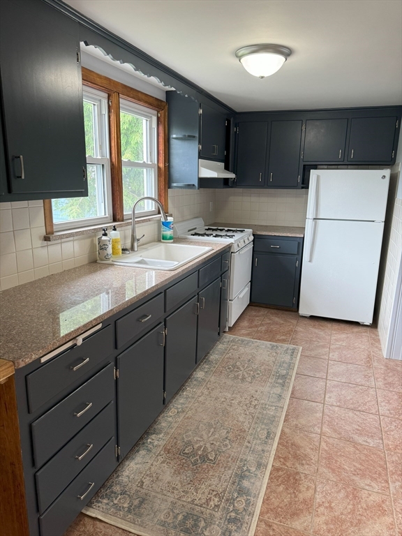 75 Prescott Street # 2