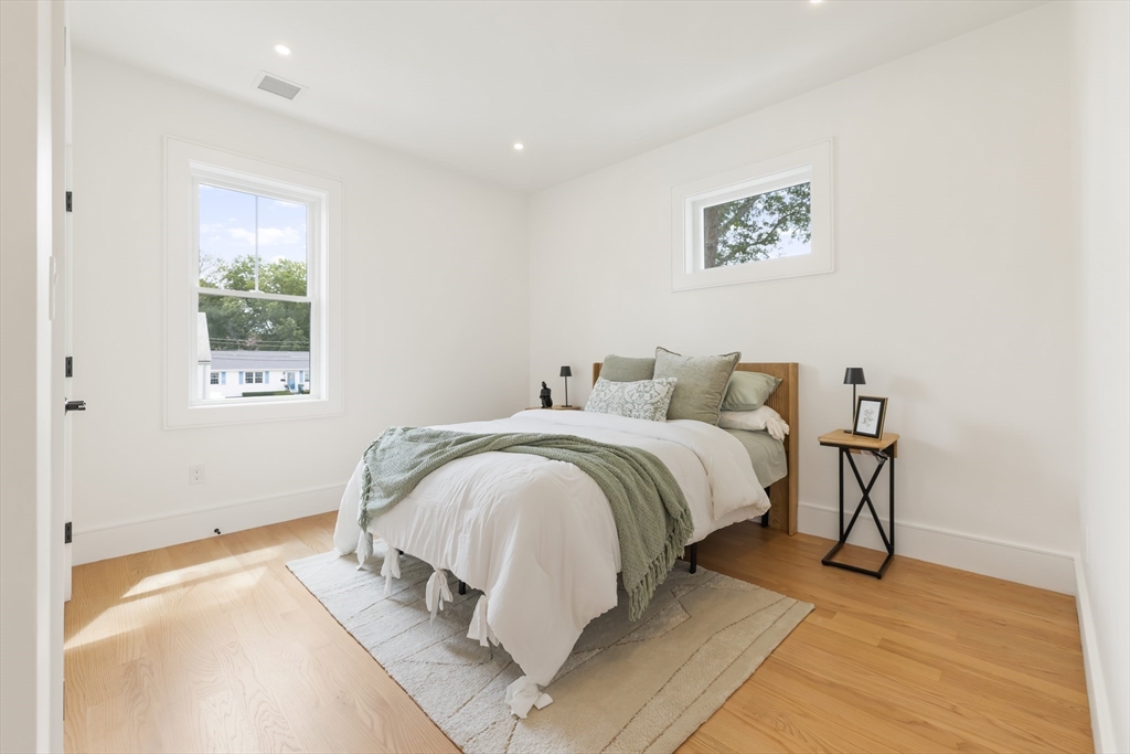 128 Carey Ave # 128